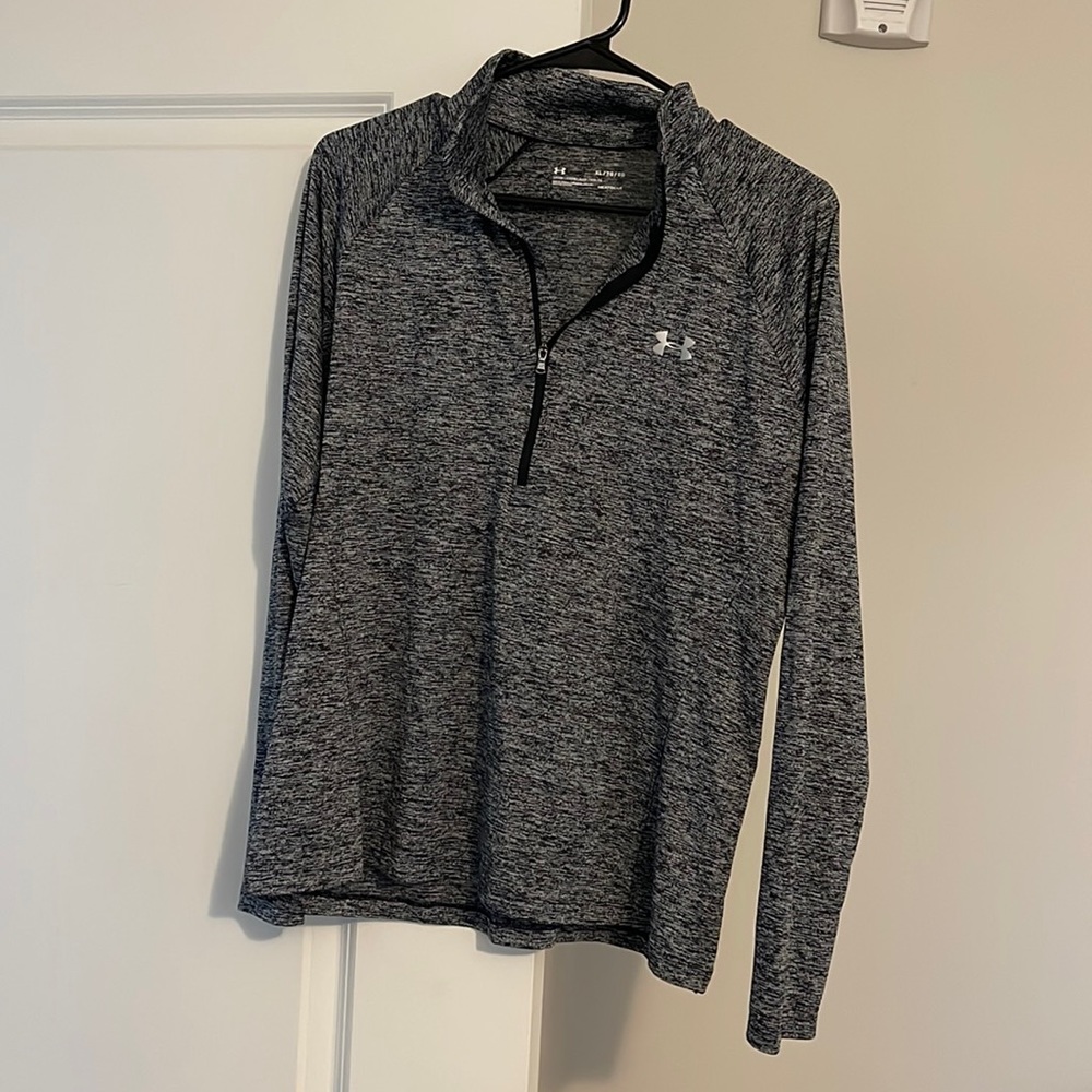 Quarter zip athletic pull over
